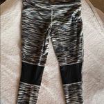 Nike Black and White Patterned Leggings Large Photo 6
