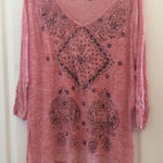 Signature Studio FINAL MARKDOWN Ladies’  Top (2X) Photo 0