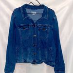 Ava & Viv  WO SIZE 2X JEAN JACKET APPROX LENGTH 26” CHEST 25” SIDE TO SIDE Photo 0