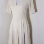 Gal Meets Glam Edith Crepe dress size 0 Photo 0