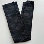 Spanx Look at Me Now Seamless Cropped Legging Size Small Photo 1