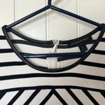 Banana Republic  White & Black Striped Short Sleeve Dress Size 12 Photo 4