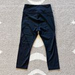 Athleta Crocodile Stealth TruCool Capri Leggings Medium Photo 5