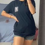 Amazon Black T-Shirt Photo 0