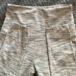 Queenieke  Gray Yoga Leggings 5.5” High Waist Workout Leggings Size XS EUC #4233 Photo 1