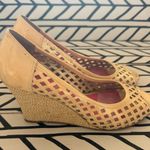 Lilly Pulitzer  Resort Chic Ivory basket weave patent leather platform wedge Photo 6