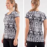 Lululemon  Lively Crewneck Short Sleeve Tee Shirt Vitasea White Black‎ Glacier Photo 1