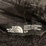 The North Face  Womens Fleece Jacket Photo 4