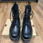 Dr. Martens  Audrick 8-Eye black leather platform lace up boots booties shoes 9 Photo 1