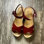 Journee Collection  Women's Crimson Sandals Size 7 Photo 9