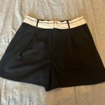 Know One Cares Contrast Waist Shorts Photo 0