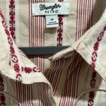 Wrangler NEW  Cream and Red Western Shirt Photo 6