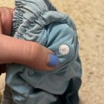 Lululemon  hotty hot shorts 4" size 10 breezy Photo 3