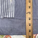 Eden & Olivia  women’s size large dark blue white hi low button front long sleeve Photo 3