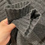 Tommy Bahama  Women’s wool blend Dress Gray Straight V-Neck  Knee Length M Photo 5