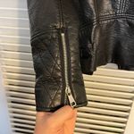 Forever 21 SM motorcycle leather faux fur collar jacket Photo 3