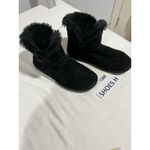 Woman’s Cushion Air Happy Black Faux Suede Fur Lined Ankle Boots 6.5 M Photo 1