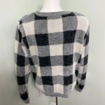 Alya Franchesca’s Collection  shay Buffalo plaid sweater Photo 7