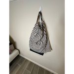 Henri Bendel  Textured satchel -gold hardware‎ Photo 5