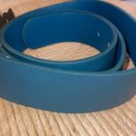 Rue 21 -  gold circle belt with forest green vegan strap size Medium Photo 3