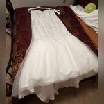 Galina Signature Ivory Wedding dress Size 18W Photo 3