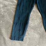 Nike  Teal and Navy Striped Leggings Size L‎ Photo 4