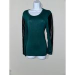 BCBGMAXAZRIA  Bright Elm Combo Long‎ Sleeve Knit Top Size Medium Photo 1