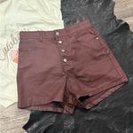ZARA  Fashion women's burgundy coated mom-fit shorts, size 8, Photo 4