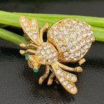 J.O.A. Vintage RIVERS Crystal Pave Queen Bee Watch Brooch Photo 0