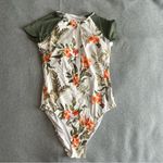 Cupshe NWT  One Piece Swimsuit Mock Neck Zipper Short Sleeve olive size M Photo 2