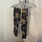 CVG size XS cropped gold marble leggings‎ Photo 3