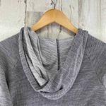 Columbia  Thermal Shirt Womens Medium Gray Cotton Blend Hooded Lightweight Photo 4