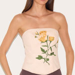 Pretty Little Thing NWT BEIGE WOVEN EMBROIDERED FLORAL CORSET Photo 0