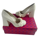Tory Burch NIB Ivory Addison Pump Box Calf Heels Women's Sz 5.5 Shoes NEW 44916 Photo 0