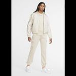 Nike Icon Clash Synthetic Fill Jacket Oatmeal sz medium Photo 3