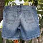 Victoria Secrets London Jean Button Fly Distressed Denim Shorts Blue Size 14 Photo 3