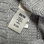 UGG  Gray Beanie Photo 2