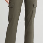 7 For All Mankind NWT Logan Straight Leg Ankle Cargo Pants Photo 0