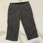 Kuhl Free Range Cargo Capri Utility Pants Womens 4 Gray Gorpcore Hiking Outdoors Photo 0