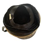 Vintage Y2K ribbed black velvet cloche hat (hat box not included) goth sallycore Photo 2