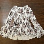 Free People  Speak Easy light blue floral v-neck bell-sleeve top size S Photo 6