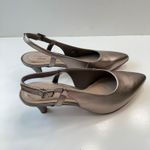 Clarks  Linvale Loop Pewter‎ Kitten Heels Pointed Toe Metallic Shoes Women Size 9 Photo 2