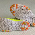 Nike Flyknit Trainers Photo 3