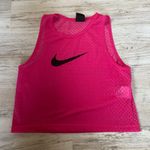 Nike Cropped Workout Tank Photo 1