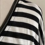 White House | Black Market •WHBM• Double V Dressy Tee, Like new💕 Photo 2