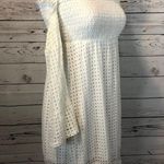 Venus white long eyelet with embroidery cold shoulder bell sleeves size 10 Photo 5