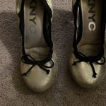 DKNY  gold pavlova metallic heels 8 Photo 2