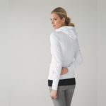 Lululemon  athletica Cream Women's Sweater size 4 Photo 1