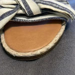 Loft 💛💙 outlet sandals Photo 1