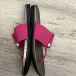 Bandolino Pot Pink Sandals / Flip Flop Style with Diamond Stud Charm Size 8 Photo 8